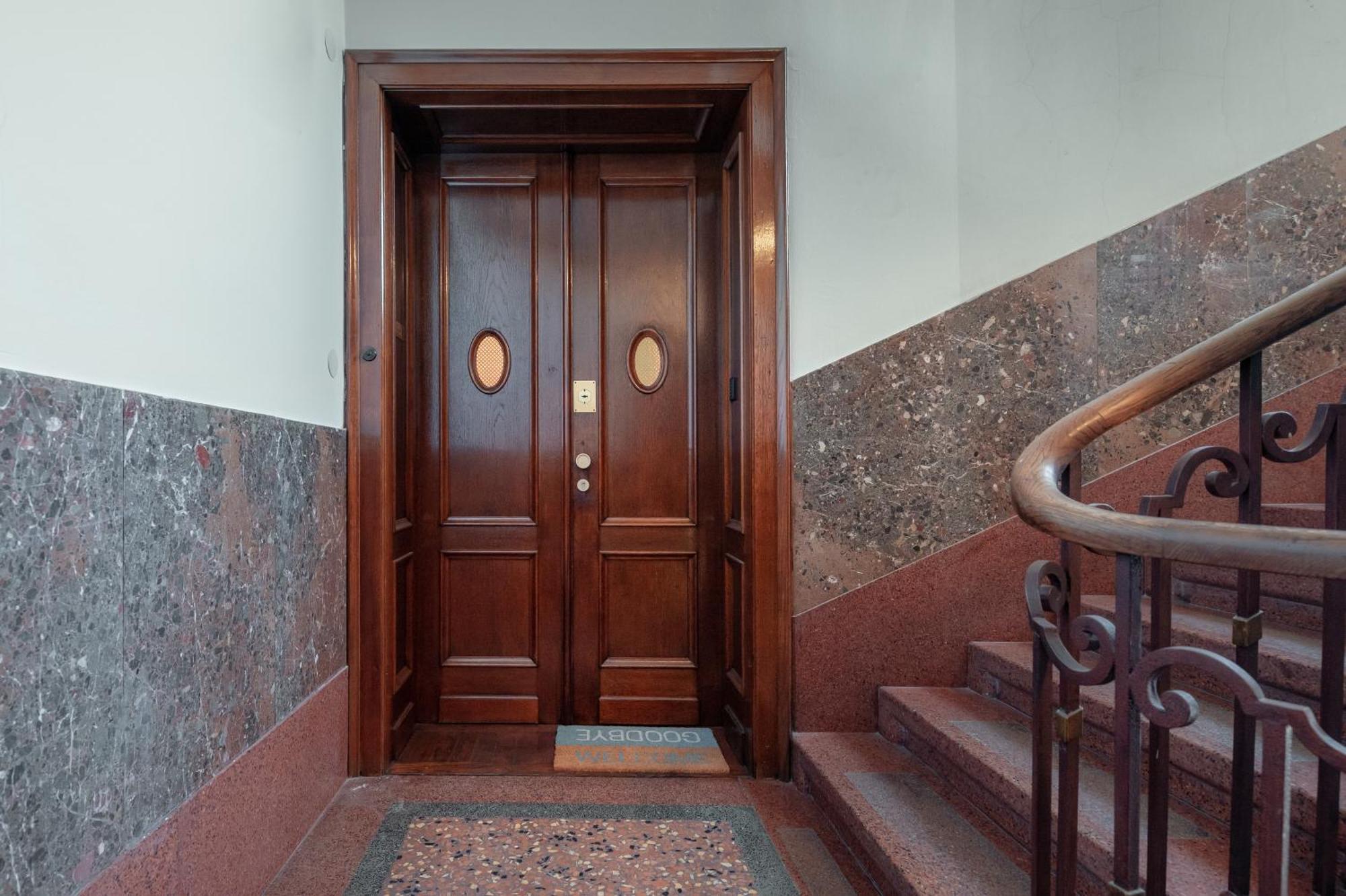 Grand Apartments Загреб Екстериор снимка